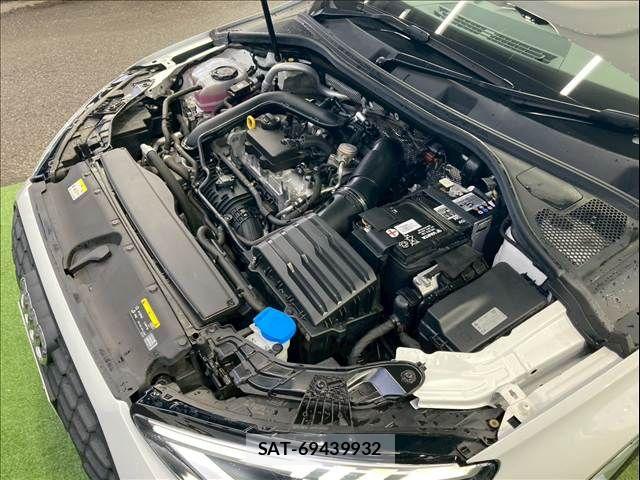 Audi A3 2021-06 6211693-11
