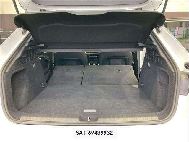 Audi A3 2021-06 6211693-17