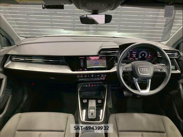 Audi A3 2021-06 6211693-2