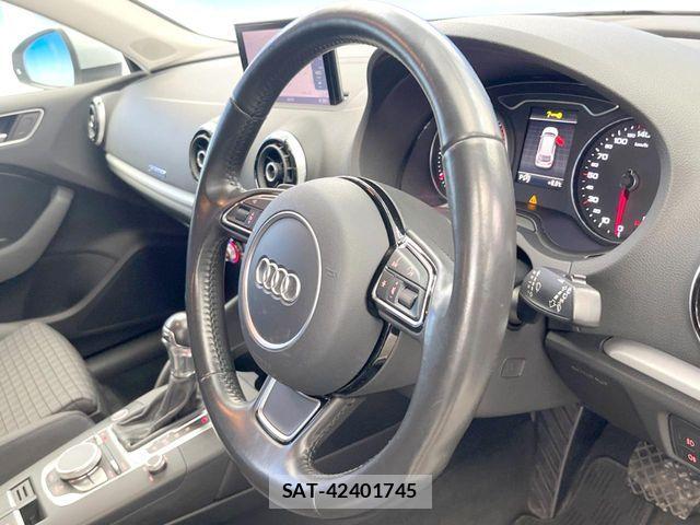 Audi A3 2017-02 6242171-11