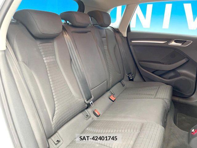 Audi A3 2017-02 6242171-7