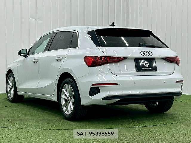 Audi A3 2023-04 6544232-16