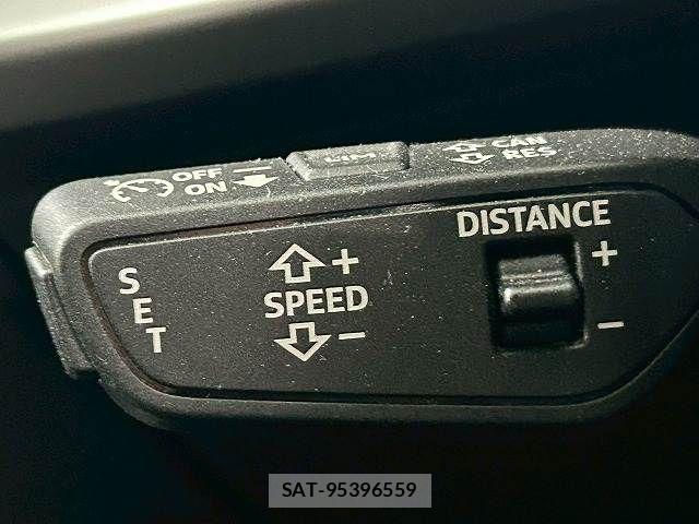 Audi A3 2023-04 6544232-4