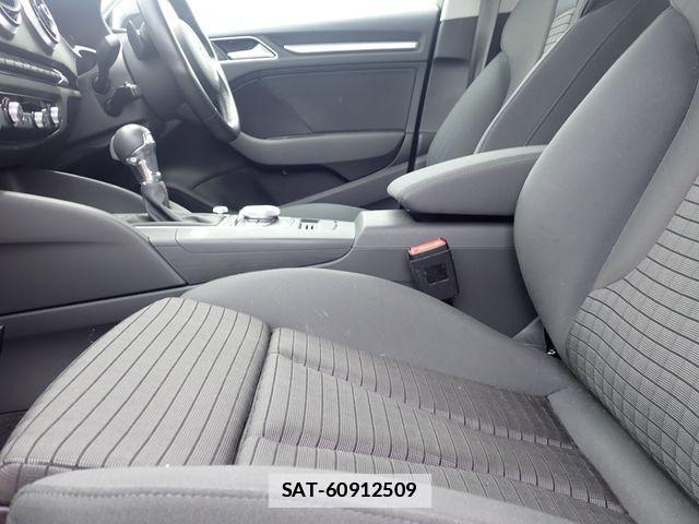Audi A3 2016-01 6610579-21