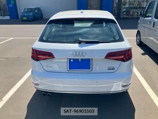 Audi A3 2017-02 6610583-5