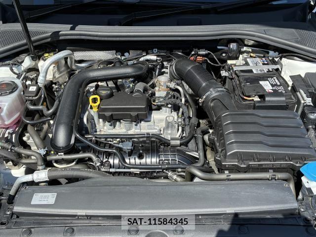 Audi A3 2023-06 6641250-19