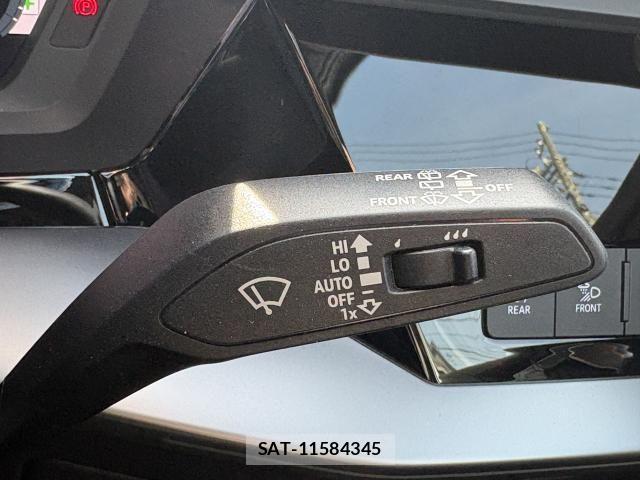 Audi A3 2023-06 6641250-25