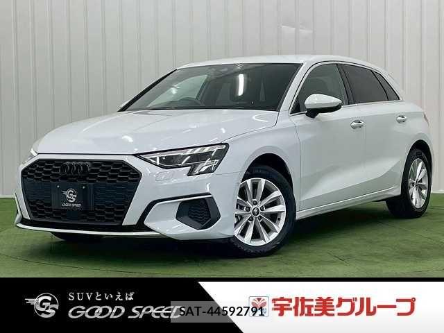 Audi A3 2021-08 6670280-0