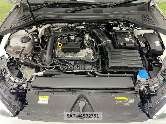 Audi A3 2021-08 6670280-19