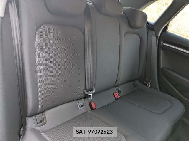 Audi A3 2020-06 6675018-13