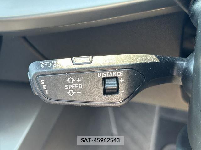 Audi A3 2022-01 6715647-6