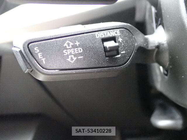 Audi A3 2021-09 6813753-13