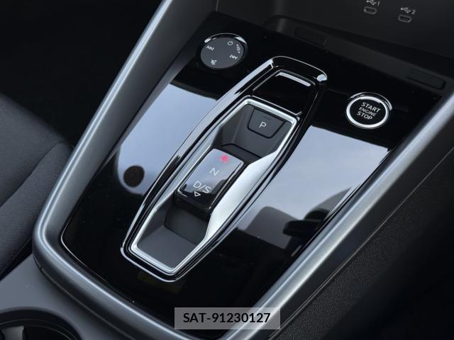 Audi A3 2025-09 6813765-12