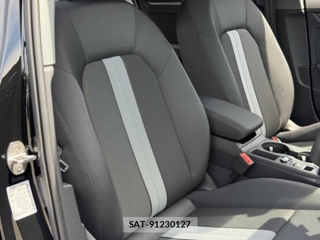 Audi A3 2025-09 6813765-17