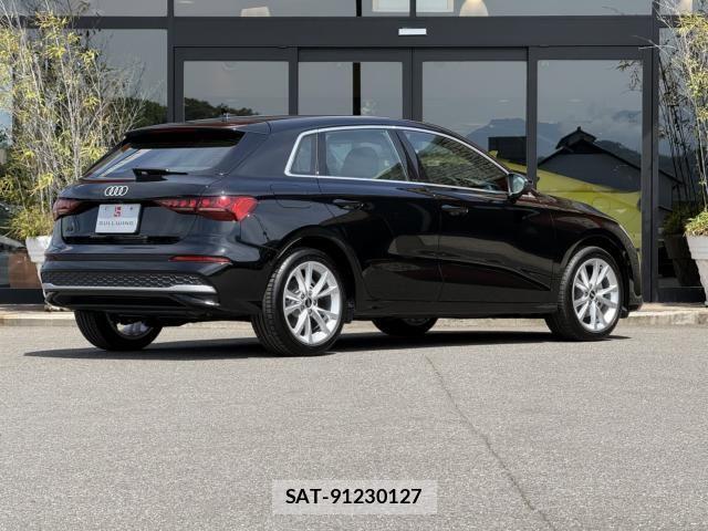 Audi A3 2025-09 6813765-2