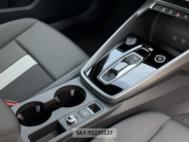 Audi A3 2025-09 6813765-7