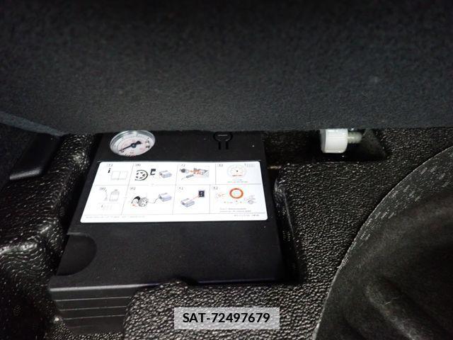Audi A3 2018-09 6902190-24