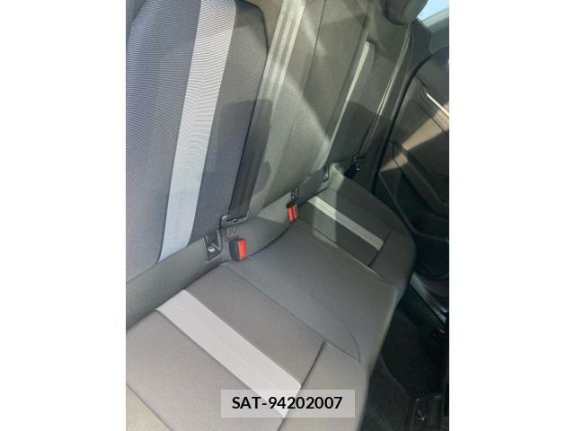 Audi A3 2021-06 6902200-12
