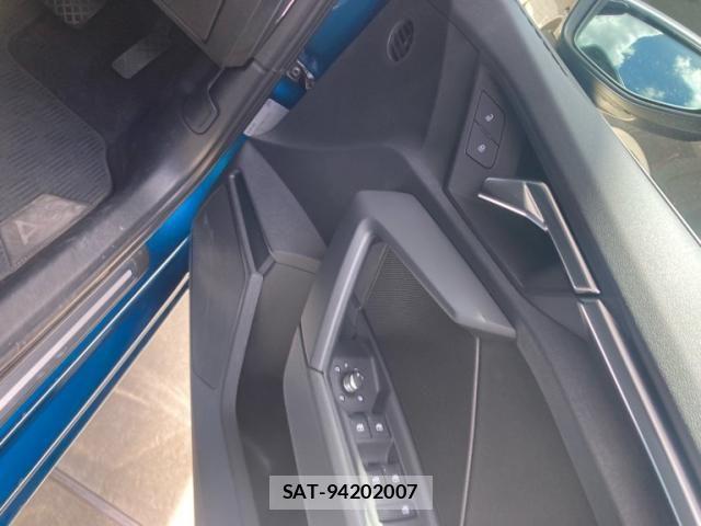 Audi A3 2021-06 6902200-15