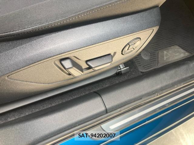 Audi A3 2021-06 6902200-17