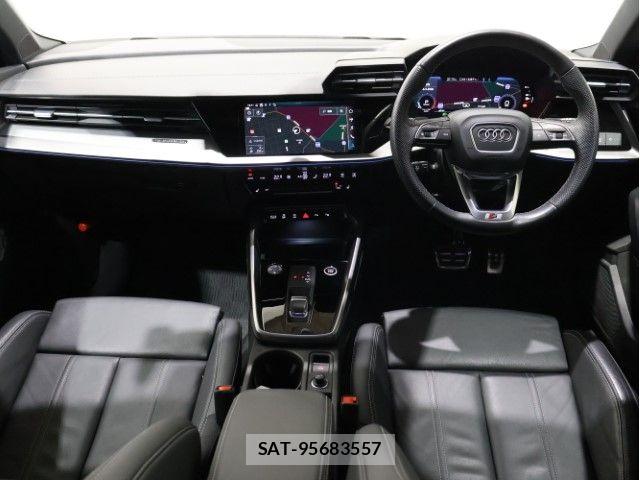 Audi A3 2023-02 6902187-10