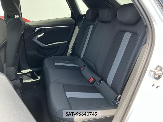Audi A3 2025-08 6902194-14