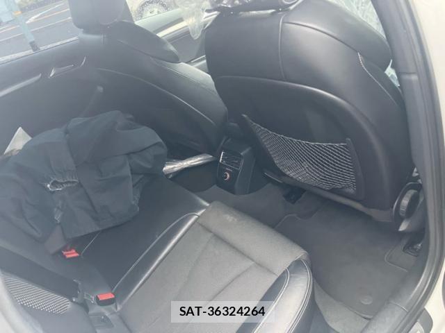 Audi A3 2015-06 6902207-12