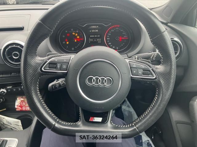 Audi A3 2015-06 6902207-16