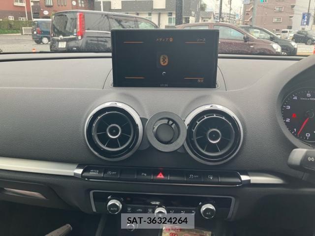 Audi A3 2015-06 6902207-18