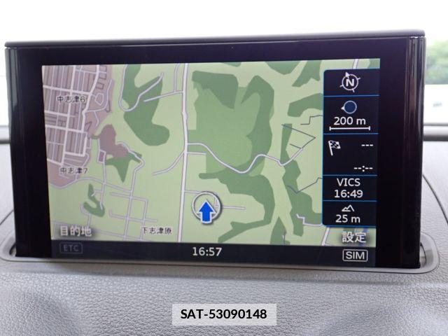 Audi A3 2015-06 6902186-15
