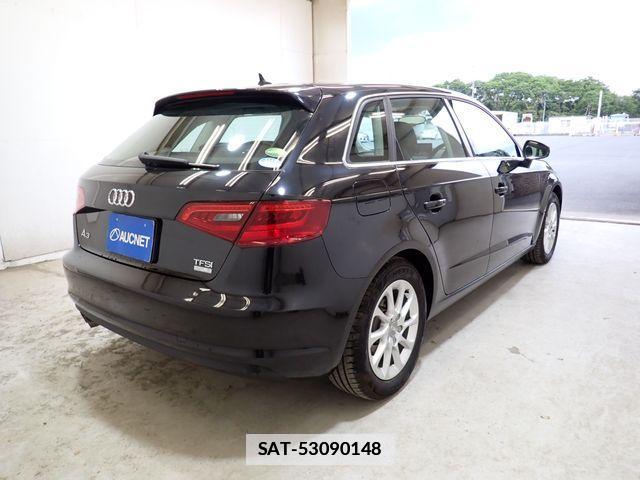 Audi A3 2015-06 6902186-7