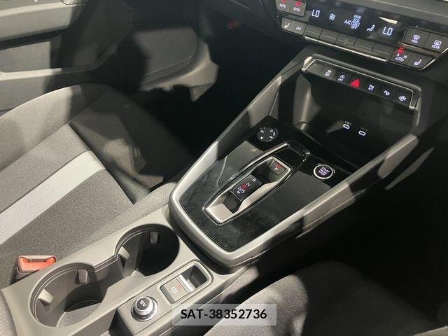 Audi A3 2025-10 6902198-9