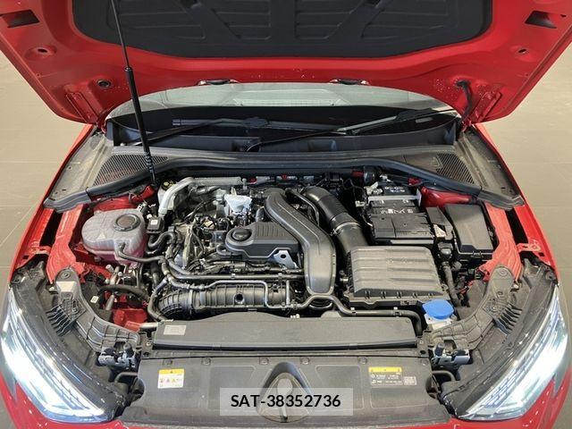 Audi A3 2025-10 6902198-11