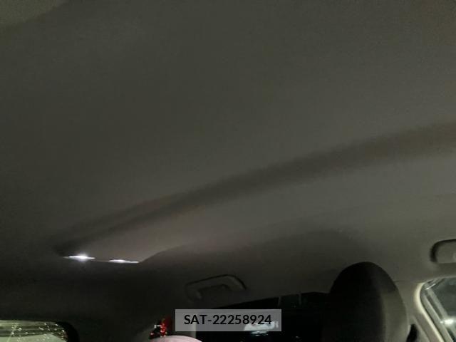 Audi A3 2015-05 6989151-11