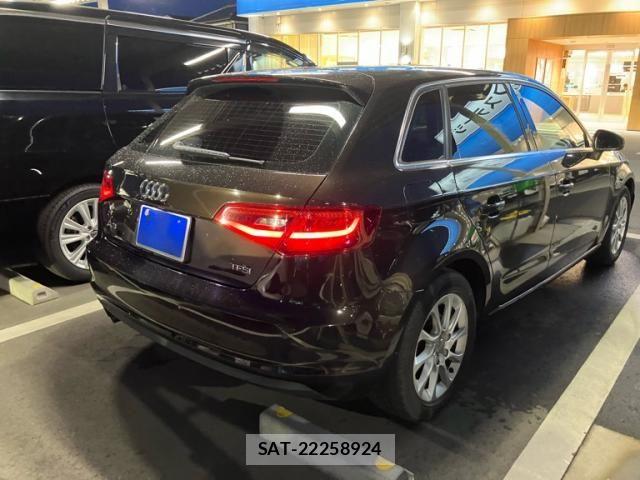 Audi A3 2015-05 6989151-2