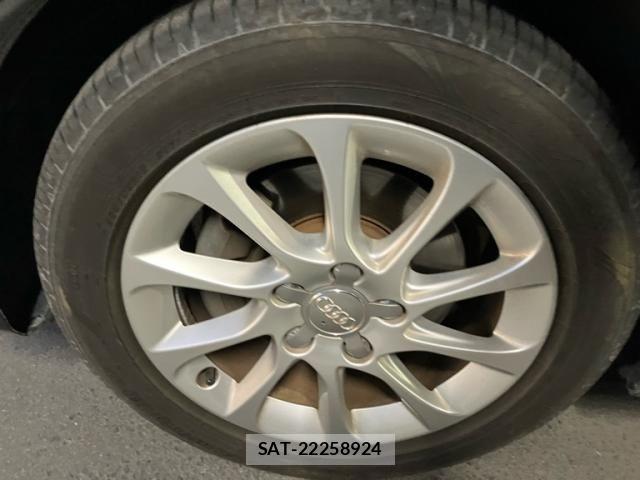 Audi A3 2015-05 6989151-8