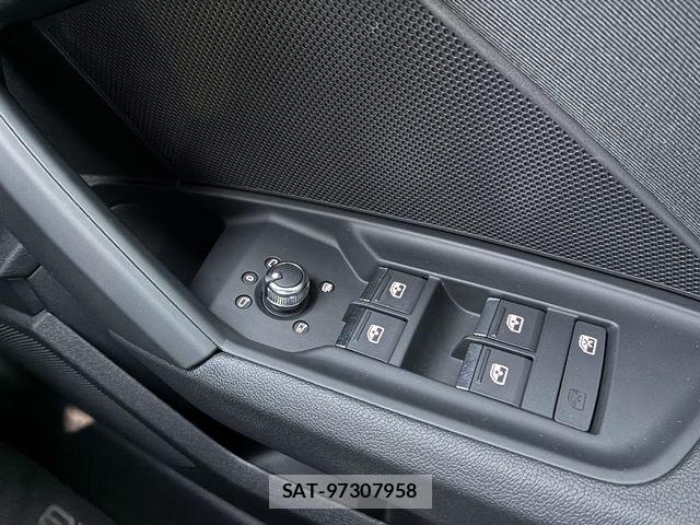 Audi A3 2024-04 6989149-28
