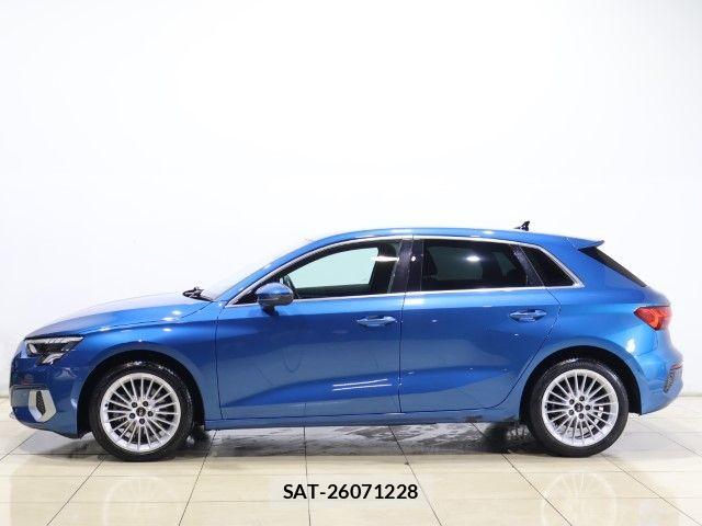 Audi A3 2022-06 7057480-9