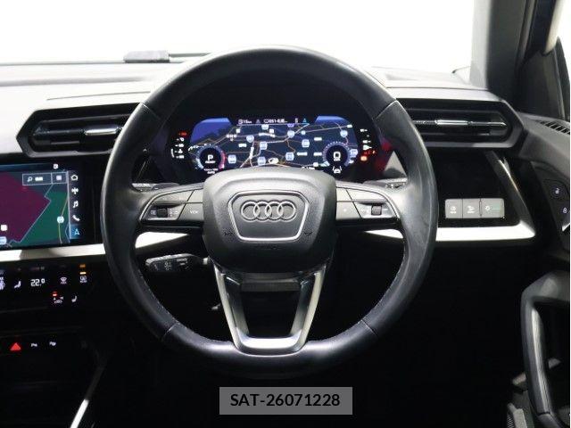 Audi A3 2022-06 7057480-2