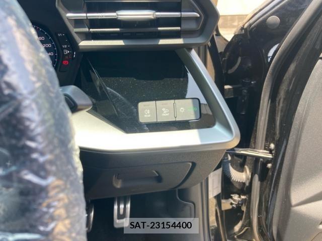 Audi A3 2022-06 7057482-12