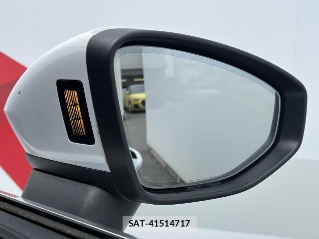 Audi A3 2023-06 7213672-10