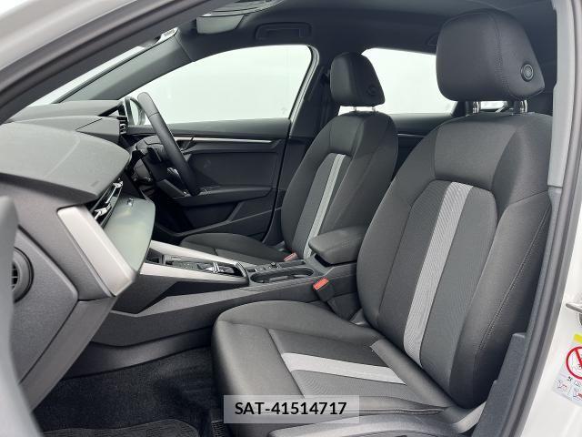 Audi A3 2023-06 7213672-13