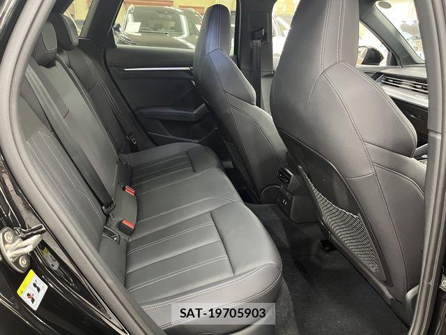 Audi A3 2025-08 7213671-4