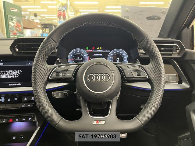 Audi A3 2025-08 7213671-6