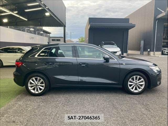 Audi A3 2021-06 7214978-14