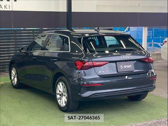 Audi A3 2021-06 7214978-16