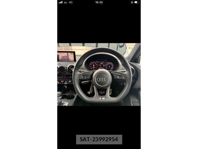 Audi A3 2019-12 7214977-6