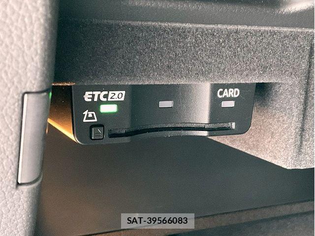 Audi A3 2019-05 7214975-9