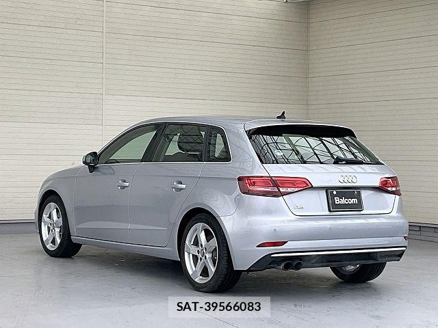 Audi A3 2019-05 7214975-16