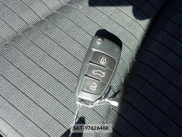 Audi A3 2015-02 7249831-28